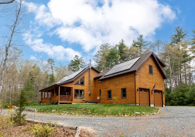 Homes for sale in Carver, MA | 81 S Meadow Rd, Carver, MA 02330 | MLS# 73516694