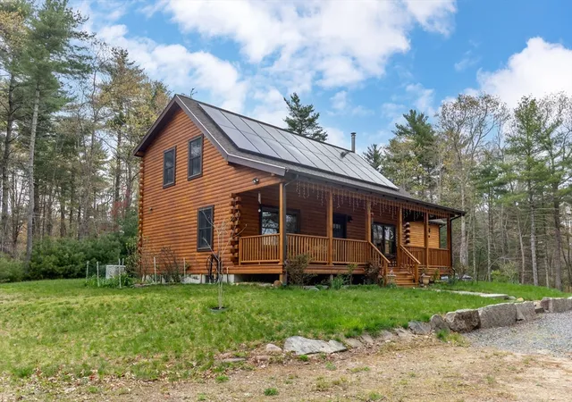 Homes for sale in Carver, MA | 81 S Meadow Rd, Carver, MA 02330 | MLS# 73516694