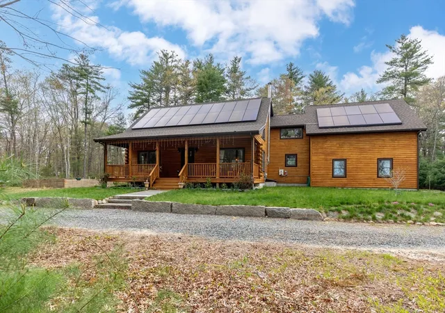 Homes for sale in Carver, MA | 81 S Meadow Rd, Carver, MA 02330 | MLS# 73516694