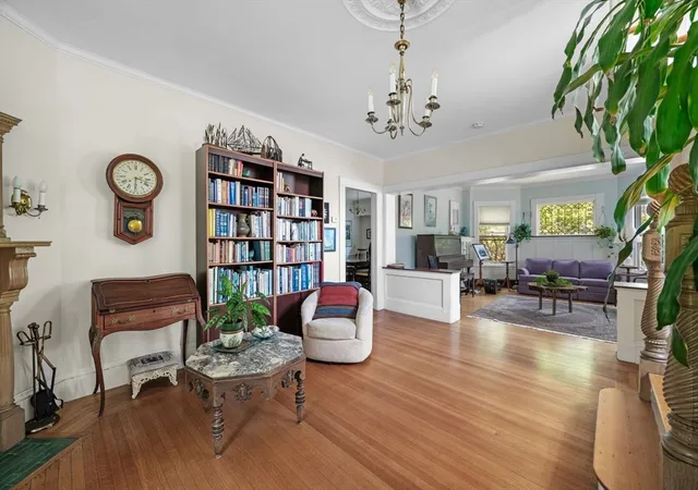 Listing Photo 5 - Condo for sale in building located at 27 Oliver St, Watertown, MA 01757
