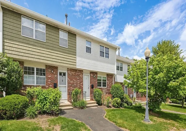 4th image of 5 Bayberry Circle #5, Millis, MA 02054 | MLS# 73526939