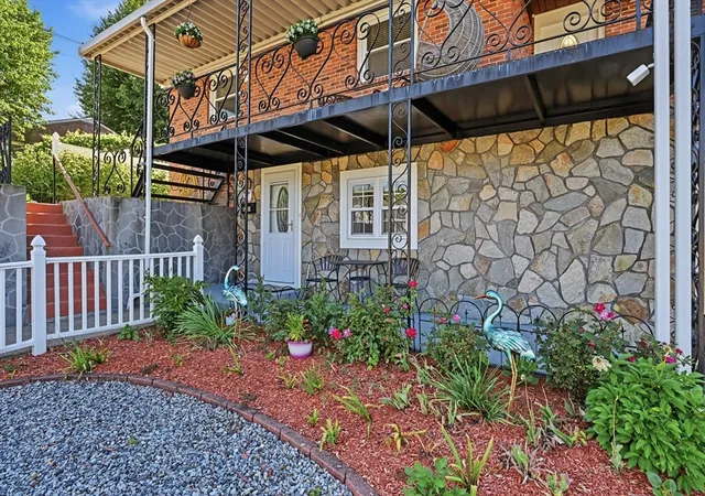 Photo 3 of Single family home for sale at 140 Ruskin St, Chicopee, MA 01020 | MLS# 73534617 | Listing updated on 2026-10-04
