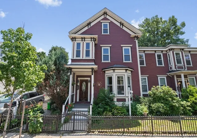 Homes for sale in Boston, MA | 29 Sagamore #2, Boston, MA 02125 | MLS# 73549289