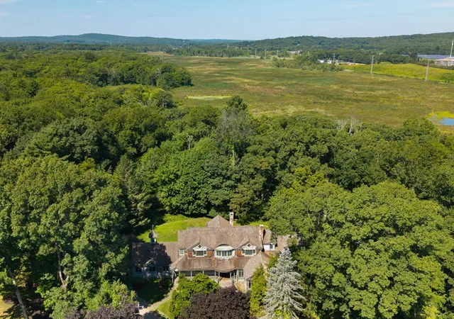 20th image of 21 Jeffrey Road, Wayland, MA 01778 | MLS# 73562911