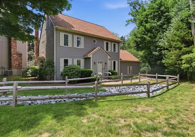 Homes for sale in Stoughton, MA | 18 Copperwood Dr #18, Stoughton, MA 02072 | MLS# 73541048
