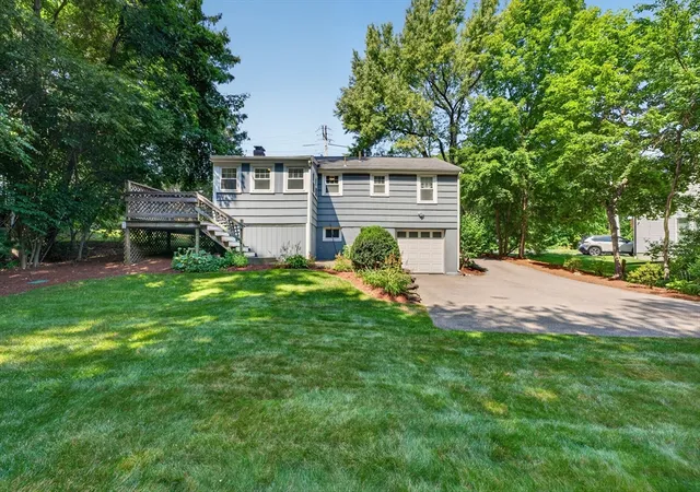 Photo 4 of Sale Pending at 462 Chestnut St, Needham, MA 02492 | MLS# 73563346 | Listing updated on 2026-09-23