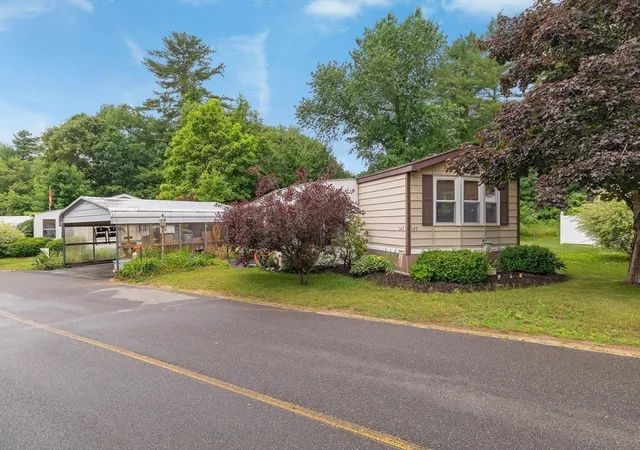 Homes for sale in Sturbridge, MA | 147 Pine Ave, Sturbridge, MA 01566 | MLS# 73543461