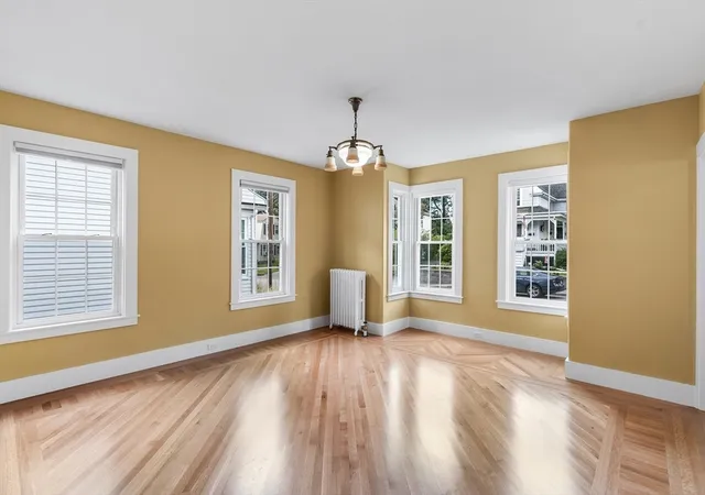 4th image of 128 W Spruce St, Milford, MA 01757 | MLS# 73566128