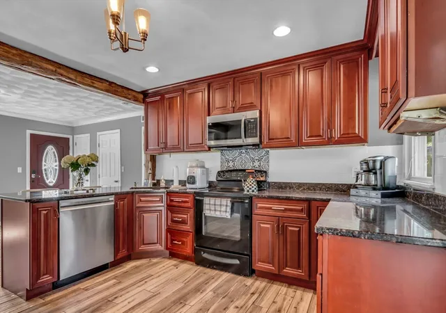1st image of 98 Turgeon Ave, Dracut, MA 01826 | MLS# 73537411