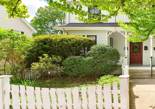Listing Photo 2 - Condo for sale in building located at 70 Cushing St, Cambridge, MA 02138 - Unit #1