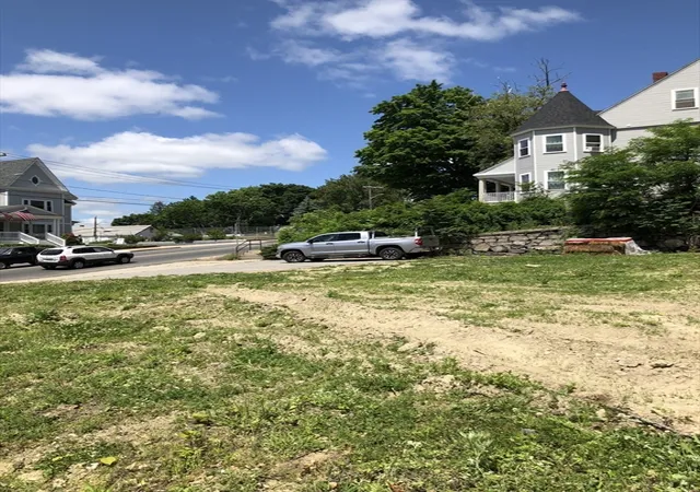 7th image of 281 Broadway, Methuen, MA 01844 | MLS# 73486471