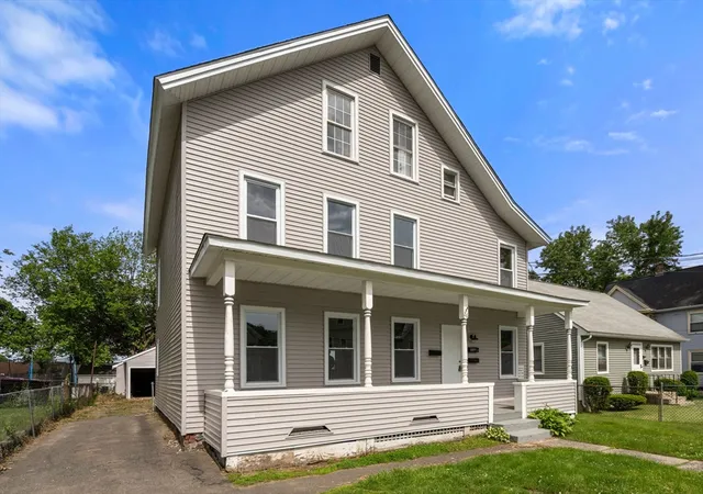 Homes for sale in Holyoke, MA | 26 Vernon St, Holyoke, MA 01040 | MLS# 73531083