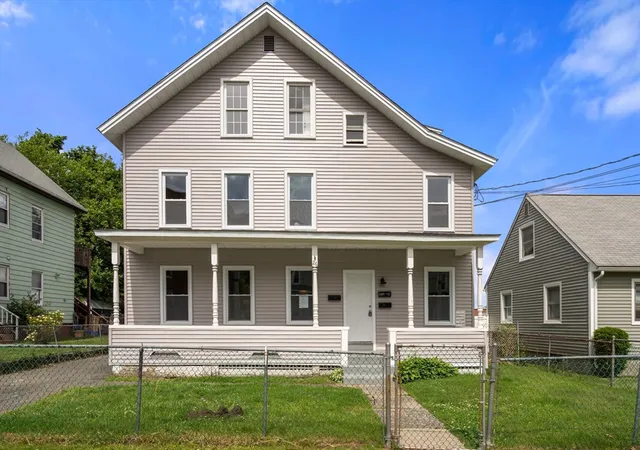 Homes for sale in Holyoke, MA | 26 Vernon St, Holyoke, MA 01040 | MLS# 73531083