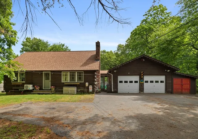 Homes for sale in Plainville, MA | 4a Fletcher St, Plainville, MA 02762 | MLS# 73526804