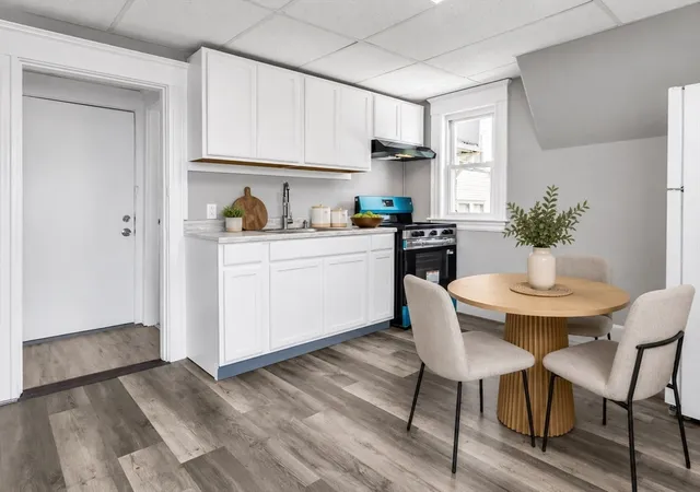 Listing Photo 4 - Condo for sale in building located at 53 Mann, Lawrence, MA 01841 - Unit #6