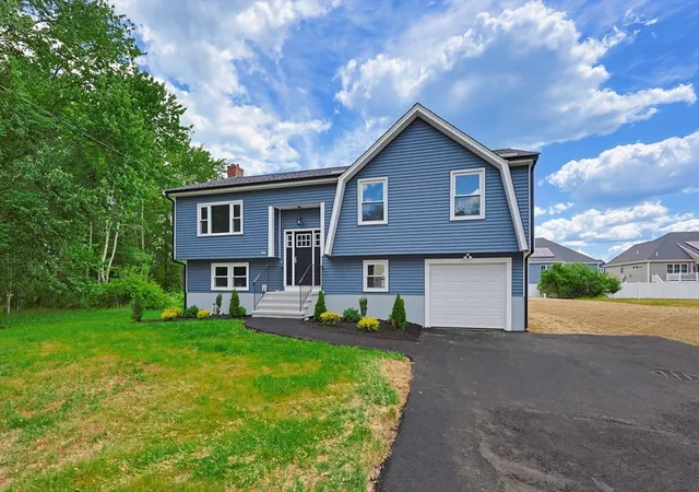 Homes for sale in West Bridgewater, MA | 84 Scotland St, West Bridgewater, MA 02379 | MLS# 73539417