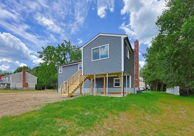 Homes for sale in West Bridgewater, MA | 84 Scotland St, West Bridgewater, MA 02379 | MLS# 73539417