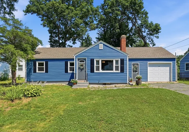 1st image of 109 Bretton Rd, Springfield, MA 01119 | MLS# 73550544