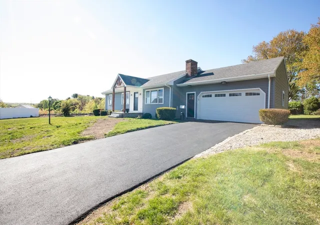Homes for sale in Somerset, MA | 205 Eastview Ave, Somerset, MA 02726 | MLS# 73517655