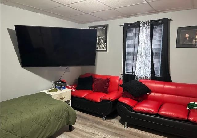 5th image of 120 Lakeview Ave, Lowell, MA 01850 | MLS# 73488963