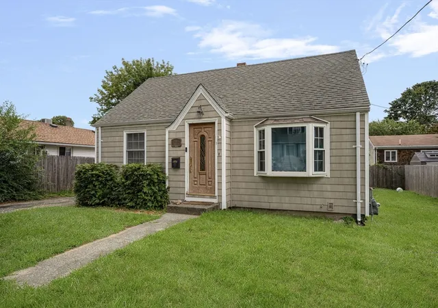 Photo 2 of Single family home for sale at 10 Sidney Ave, Swansea, MA 02777 | MLS# 73560863 | Listing updated on 2026-08-11