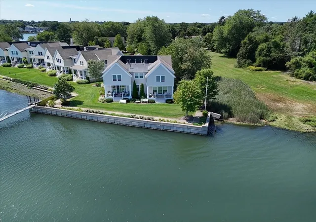 2nd image of 58 River St #1, Danvers, MA 01923 | MLS# 73564340