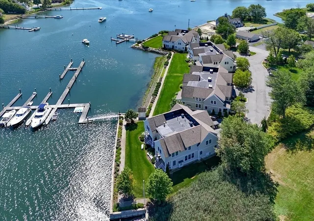 2nd image of 58 River St, Danvers, MA 01923