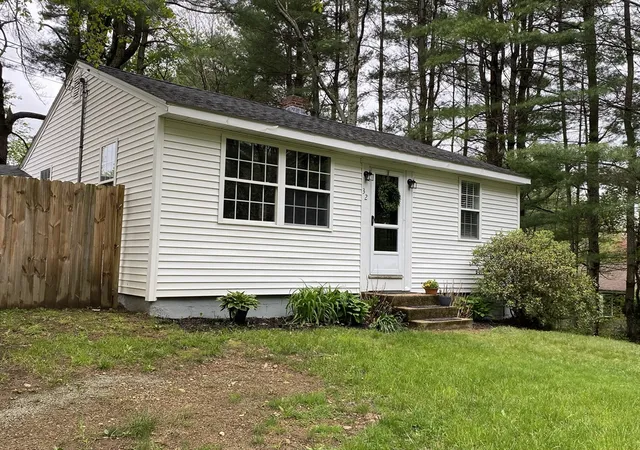 Homes for sale in Spencer, MA | 32 South Spencer Rd, Spencer, MA 01562 | MLS# 73520218