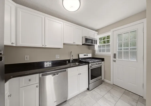 Homes for sale in West Springfield, MA | 514 Cold Spring Ave #514, West Springfield, MA 01089 | MLS# 73540980