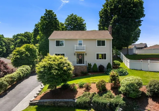 Homes for sale in Stoneham, MA | 5 Patrick Cir, Stoneham, MA 02180 | MLS# 73534012
