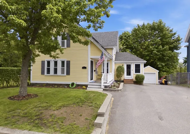2nd image of 123 Summer Street, Kingston, MA 02364 | MLS# 73528429