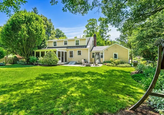 3rd image of 84 Pleasant Street, Wenham, MA 01984 | MLS# 73544879