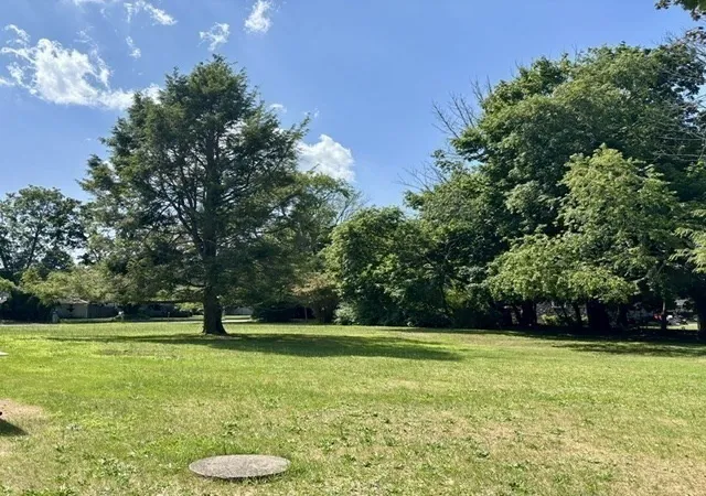 5th image of 1236 Main St, Acushnet, MA 02743 | MLS# 73547097