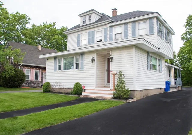 Homes for sale in Rockland, MA | 659 Liberty St, Rockland, MA 02370 | MLS# 73534868