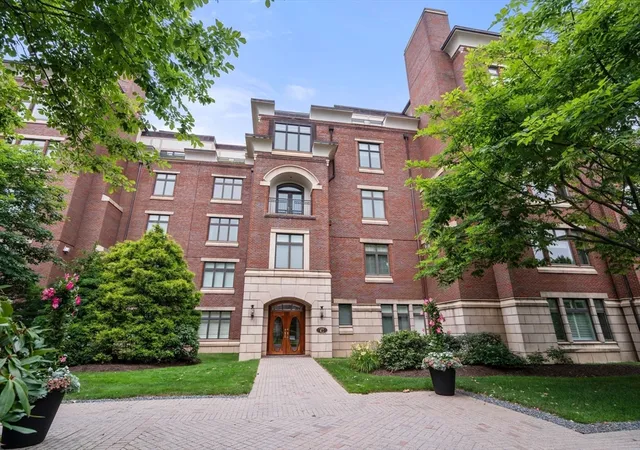 1st image of 120 Seaver Street #U:C401, Brookline, MA 02445 | MLS# 73561043