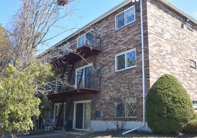 Homes for sale in North Andover, MA | 7 Fernview Ave #11, North Andover, MA 01845 | MLS# 73504626