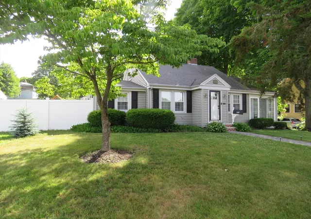 Homes for sale in Dedham, MA | 812 East St, Dedham, MA 02026 | MLS# 73541822