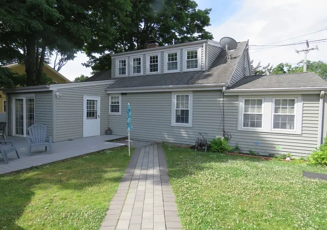Homes for sale in Dedham, MA | 812 East St, Dedham, MA 02026 | MLS# 73541822
