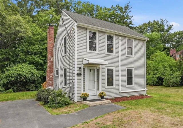 Homes for sale in Framingham, MA | 163 Water St, Framingham, MA 01701 | MLS# 73546612