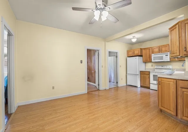 5th image of 137 Sumner St, North Attleboro, MA 02760 | MLS# 73550567