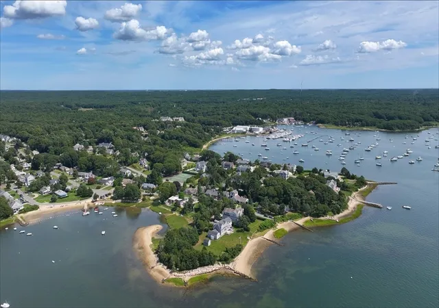Photo 4 of Single family home for sale at 21 Clb House Dr, Pocasset, MA 02559 | MLS# 73565403 | Listing updated on 2026-09-06