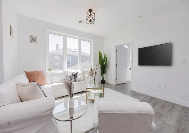 3rd image of 92-94 George Street Condo, Boston, MA 02119