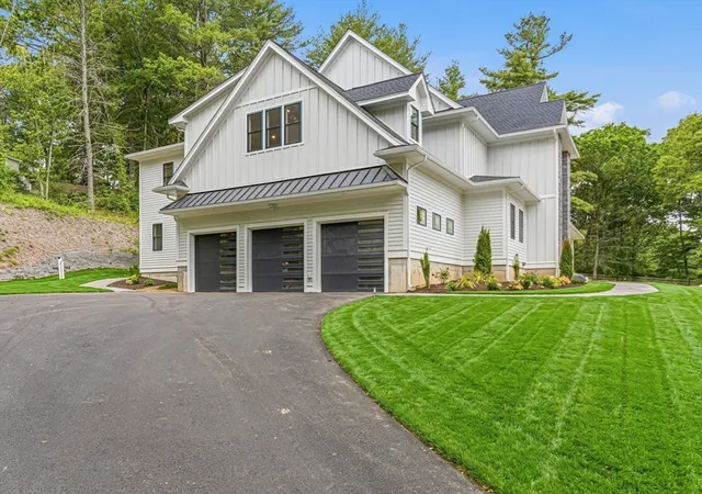 5th image of 33 Pine Street, Dover, MA 02030 | MLS# 73527821