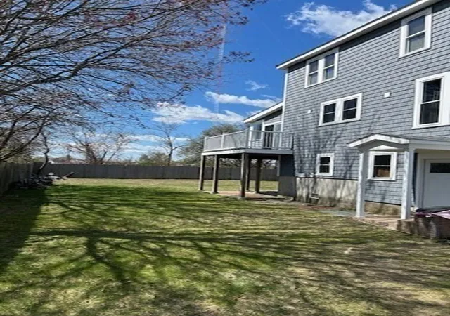 2nd image of 67 Newport Rd, Hull, MA 02045 | MLS# 73522307