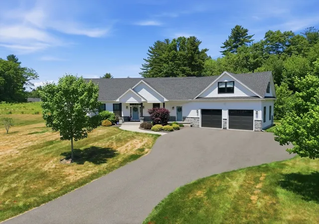 Homes for sale in Southwick, MA | 5 Honeybird Run, Southwick, MA 01077 | MLS# 73537687