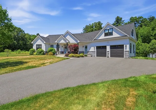 Homes for sale in Southwick, MA | 5 Honeybird Run, Southwick, MA 01077 | MLS# 73537687