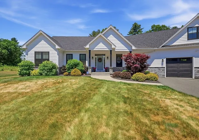 Homes for sale in Southwick, MA | 5 Honeybird Run, Southwick, MA 01077 | MLS# 73537687
