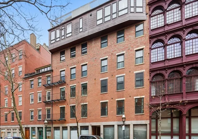 Homes for sale in Boston, MA | 112 Fulton Street, Boston, MA 02109 | Houzeo