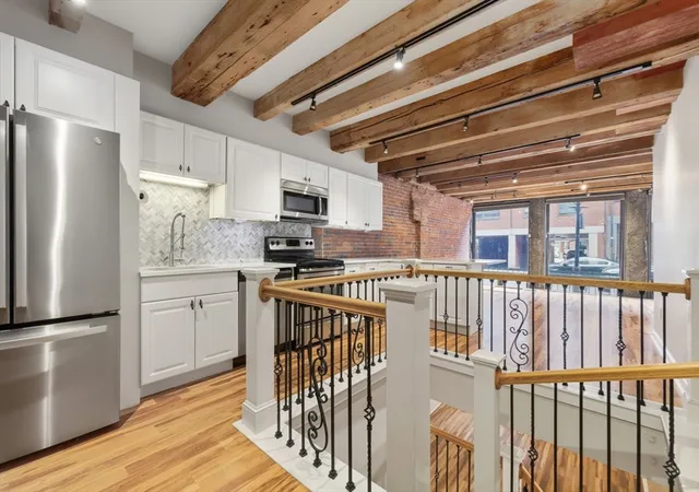 Homes for sale in Boston, MA | 112 Fulton St, Boston, MA 02109