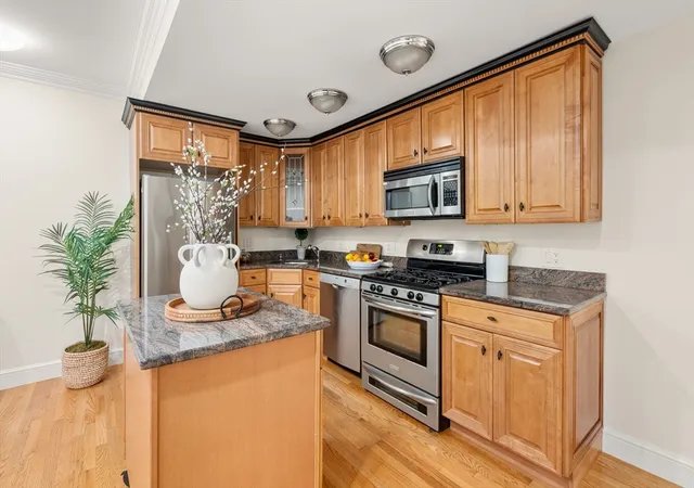Photo 2 of Condo for sale at 1724 Beacon St #1, Brookline, MA 02445 | MLS# 73559842 | Listing updated on 2026-08-09